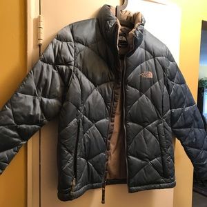 North Face winter jacket - great condition!